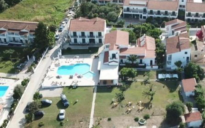Umbrella Beach Apartments Kávos Exterior foto